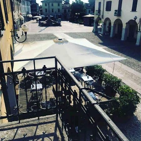 מלצו Green Appartamenti I Portici Nel Centro Storico מראה חיצוני תמונה