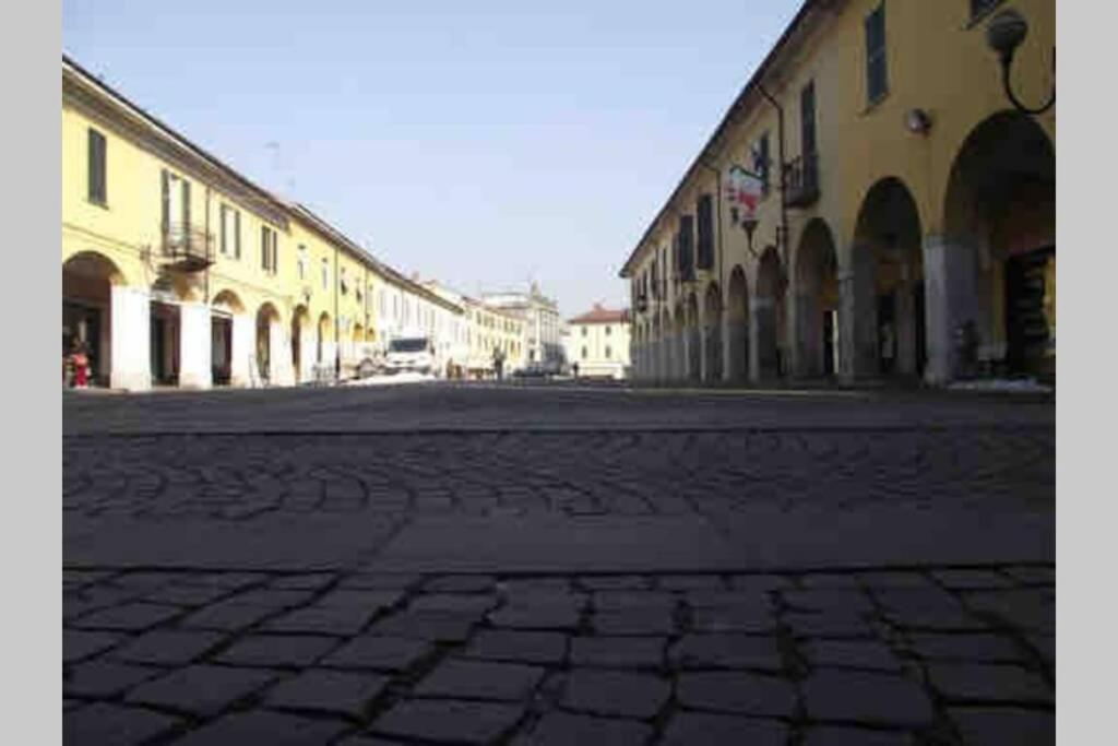 מלצו Green Appartamenti I Portici Nel Centro Storico מראה חיצוני תמונה